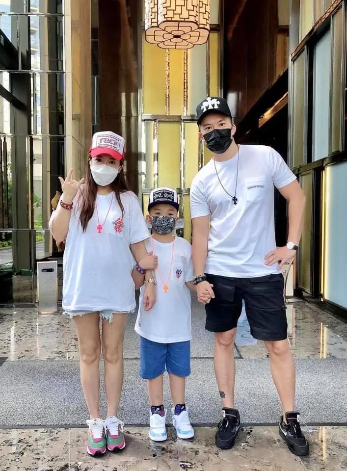 眼镜克罗心