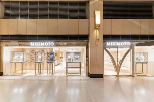 MIKIMOTO 置地廣場全新概念店開幕　神宮寺勇太親臨演繹珍珠前衛美學