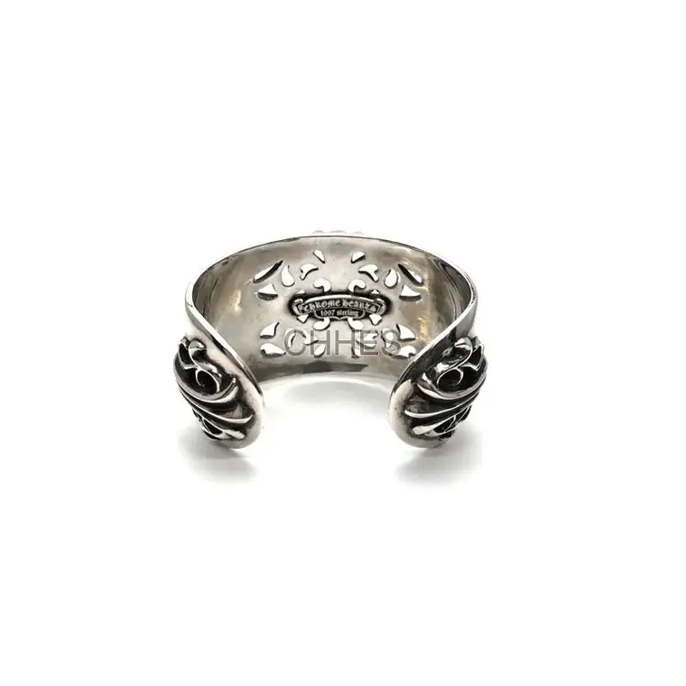 Chrome hearts 克罗心 超宽大十字花镂空手镯