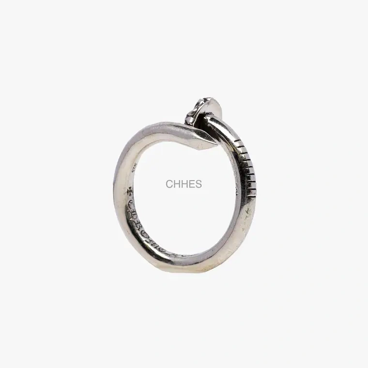 Chromehearts 克罗心 圆头十字花钉子戒指