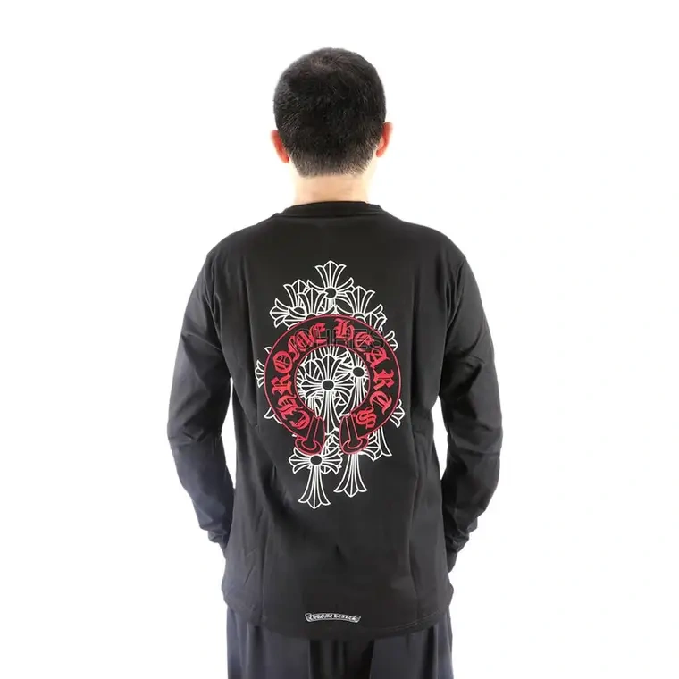 克罗心 红色马蹄十字架群长袖黑色TEE