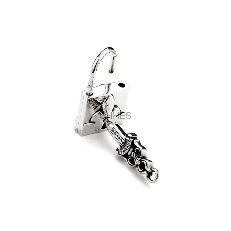 Chrome hearts 克罗心 燕尾锁和匕首宝剑情侣吊坠