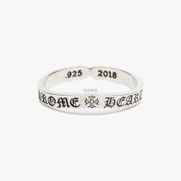 Chrome hearts 克罗心 字母十字花心形戒指
