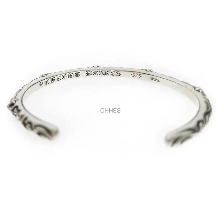 Chrome hearts 克罗心 经典SBT十字架滕花开口手镯