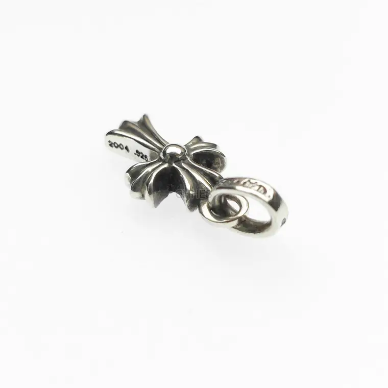 Chrome hearts 克罗心 Babyfat Cross小号十字架红宝石吊坠 