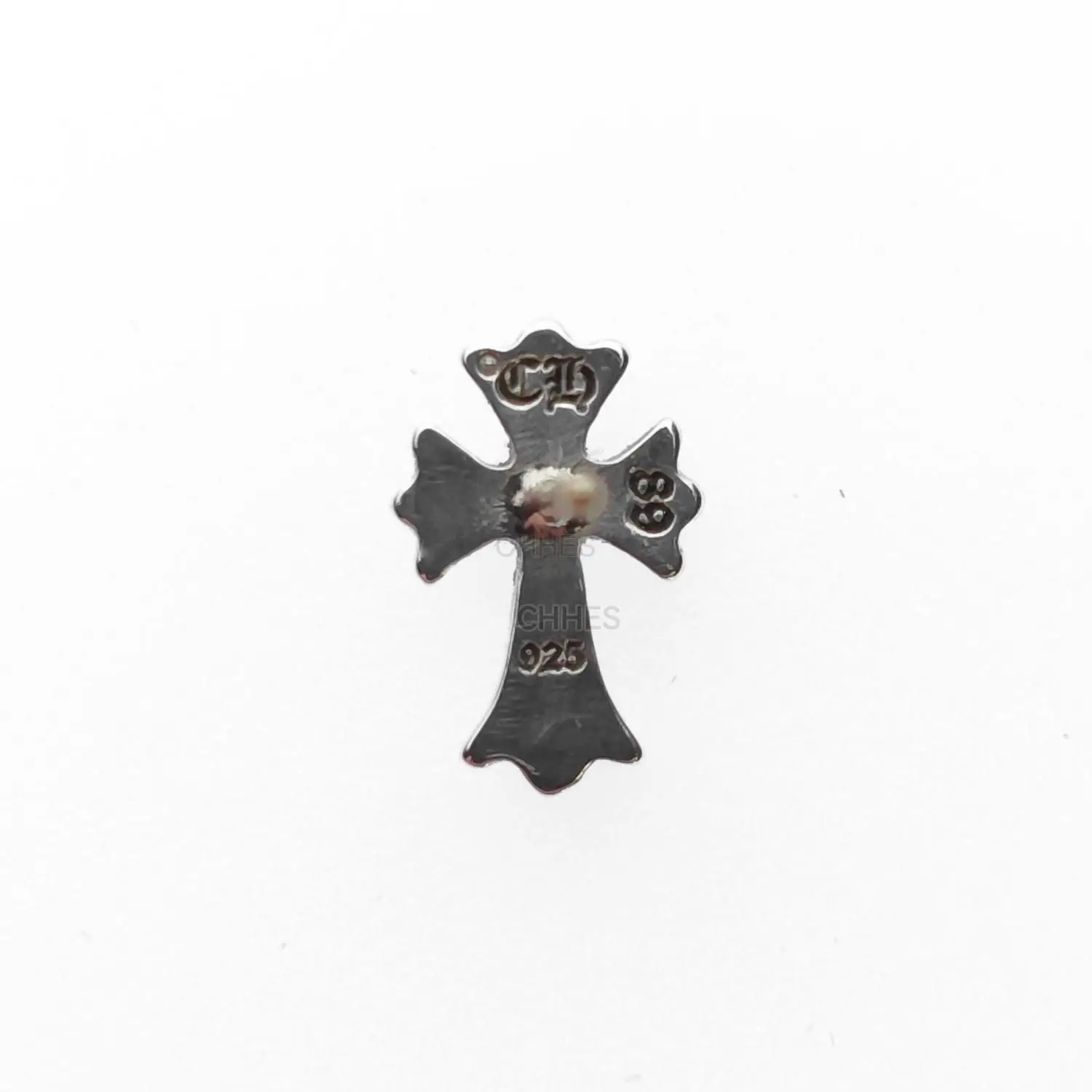 Chromehearts 克罗心 经典十字架耳钉