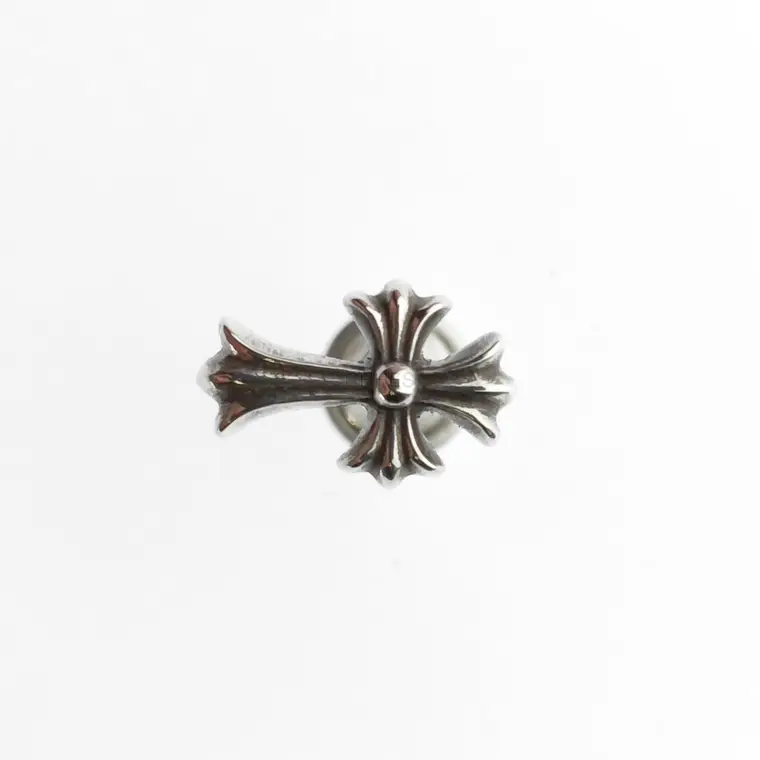 Chromehearts 克罗心 经典十字架耳钉
