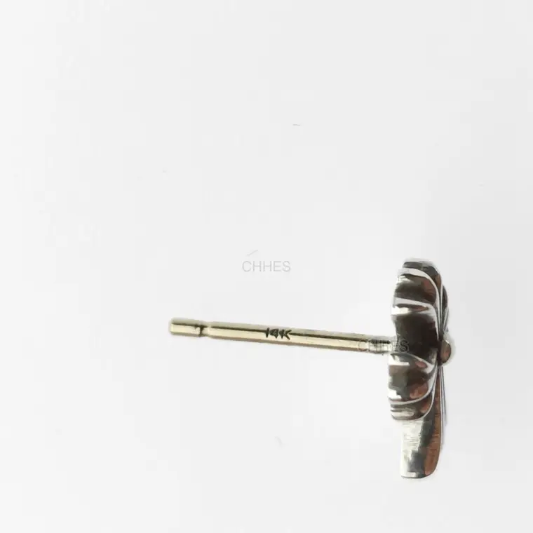 Chromehearts 克罗心 经典十字架耳钉