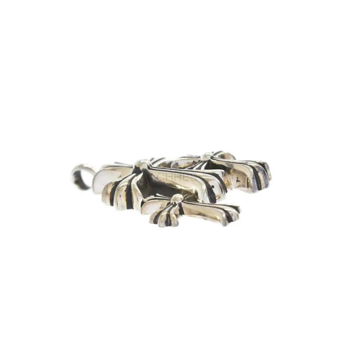 Chrome hearts 克罗心 中号三十字架吊坠