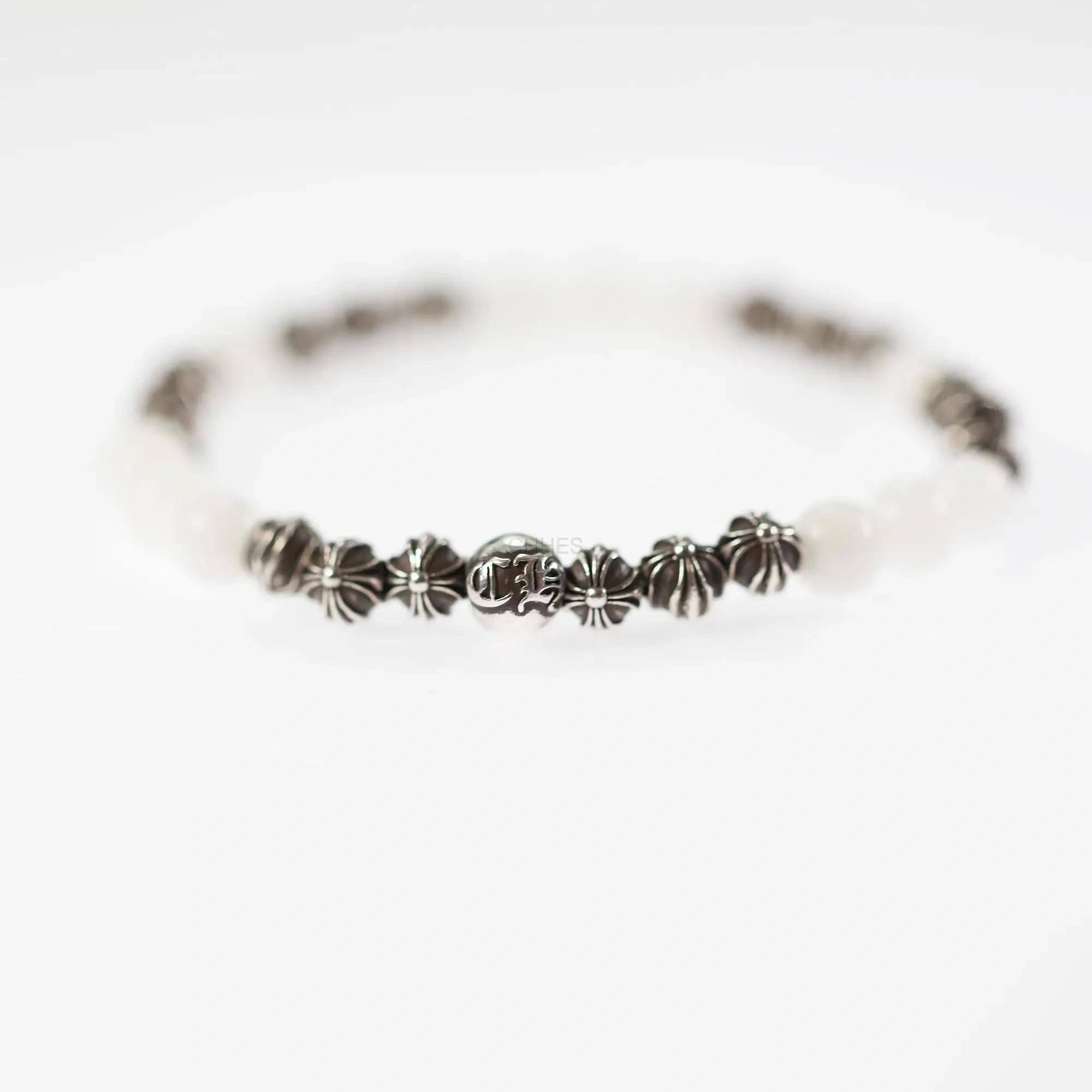 Chrome hearts 克罗心 19银珠6MM白玛瑙手链