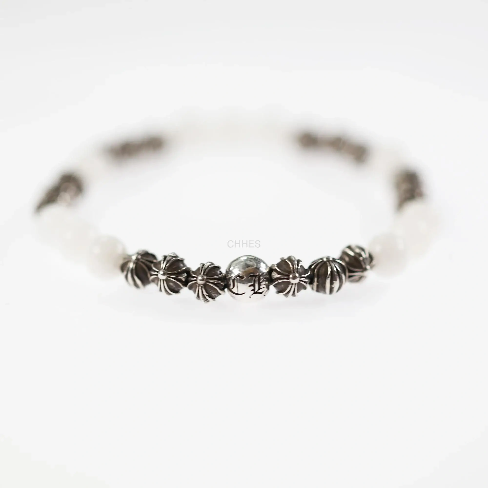 Chrome hearts 克罗心 19银珠6MM白玛瑙手链