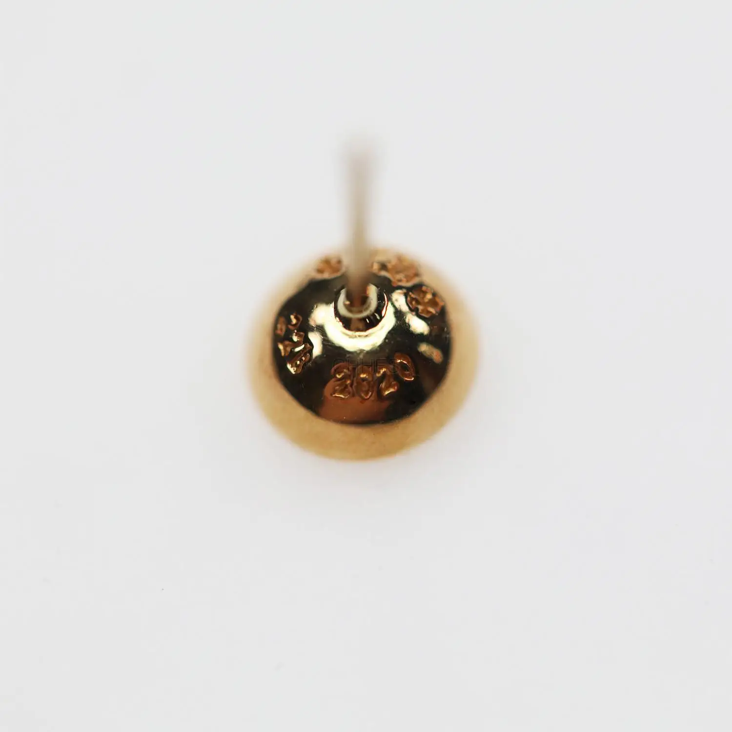 Chrome hearts 克罗心 22K钻石凹十字花平面圆耳钉