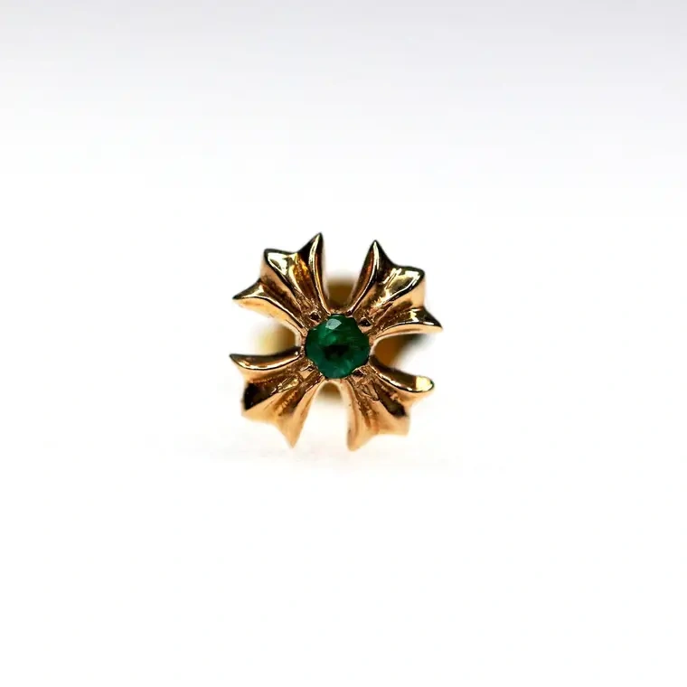Chrome hearts 克罗心 22K黄金祖母绿小号十字花耳钉