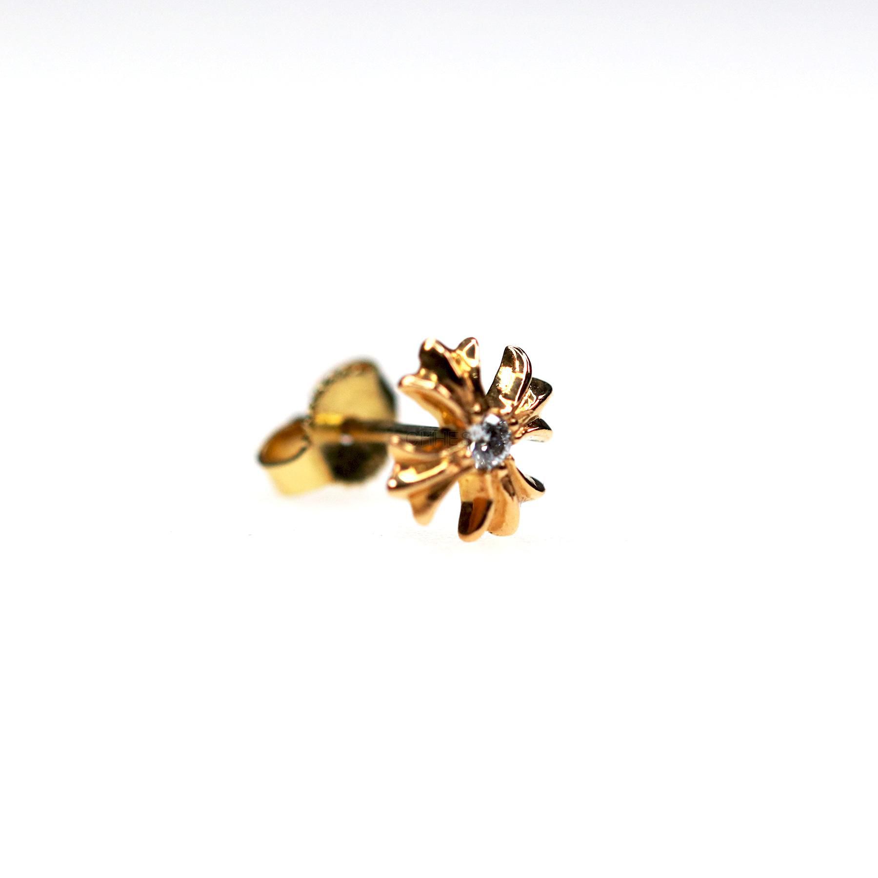 小心心碎 CHROME HEARTS 克罗心22K黄金镶钻小号十字花耳钉- CHHES