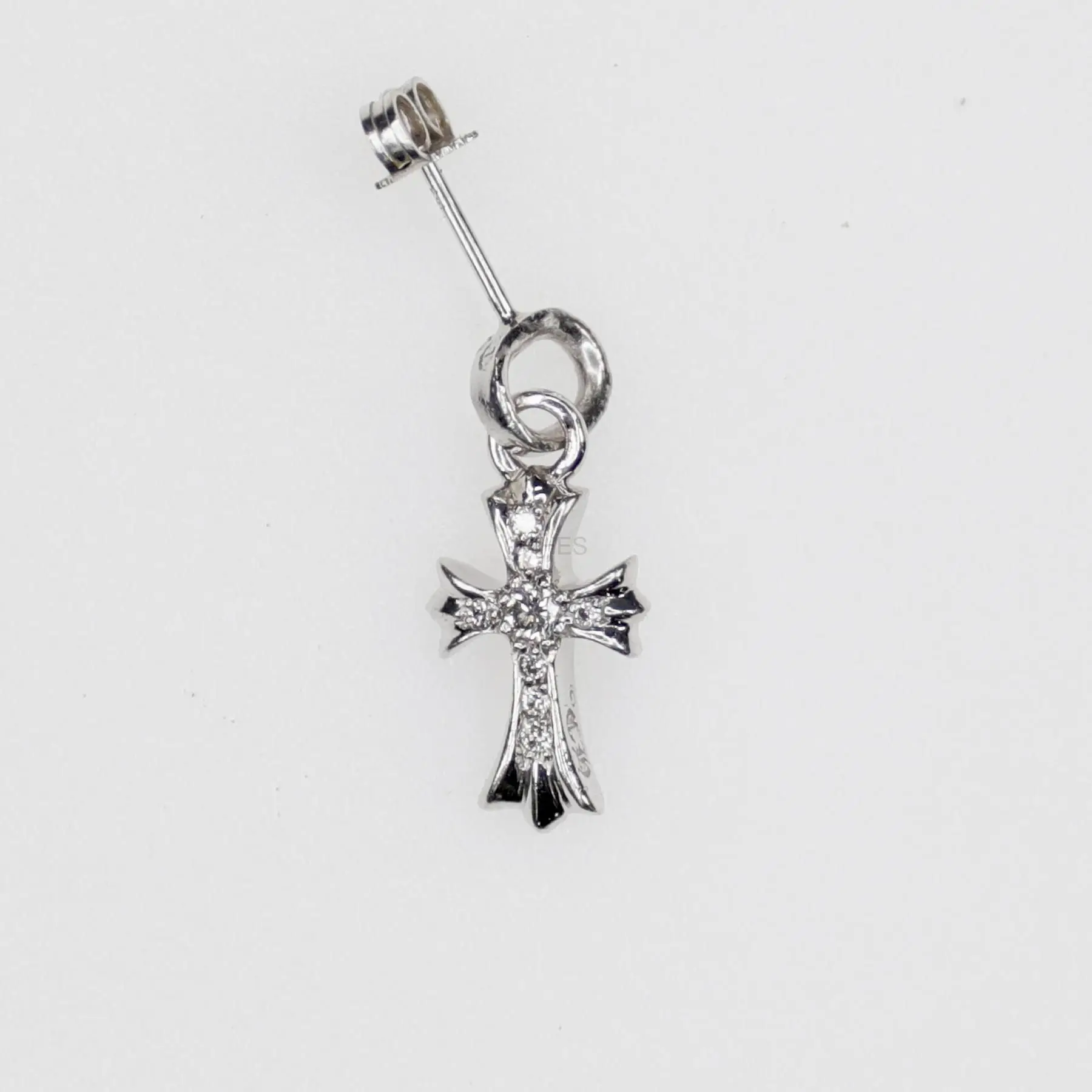 Chrome hearts 克罗心 18K白金全钻babyfat十字架耳钉