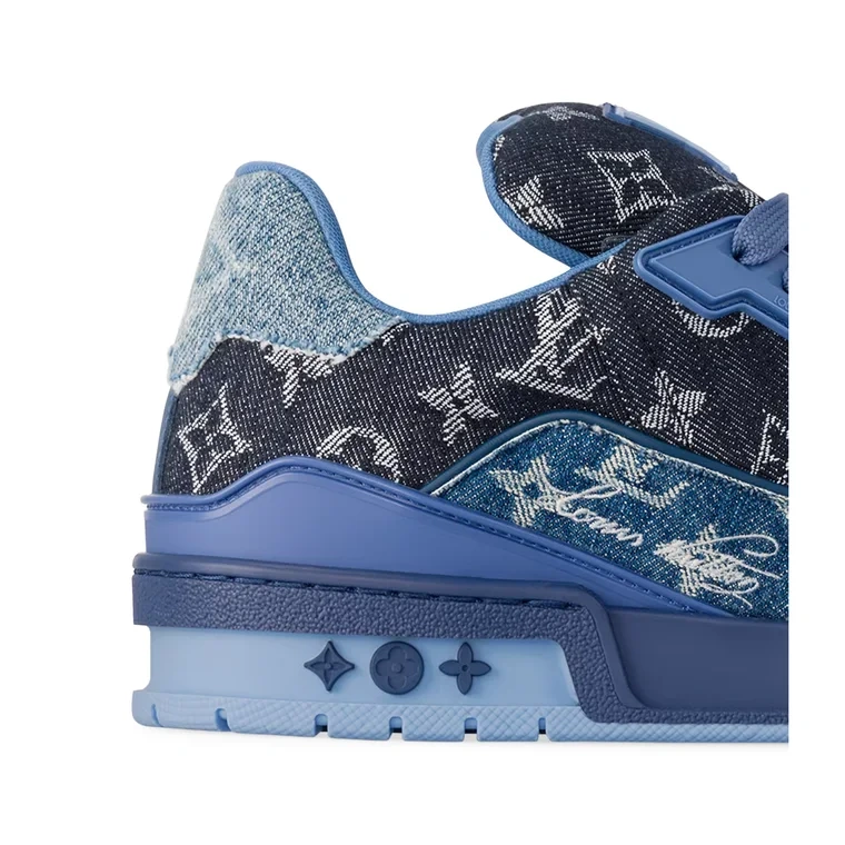 LOUIS VUITTON 男士 TRAINER 蓝色牛仔老花运动鞋 1AC4YR