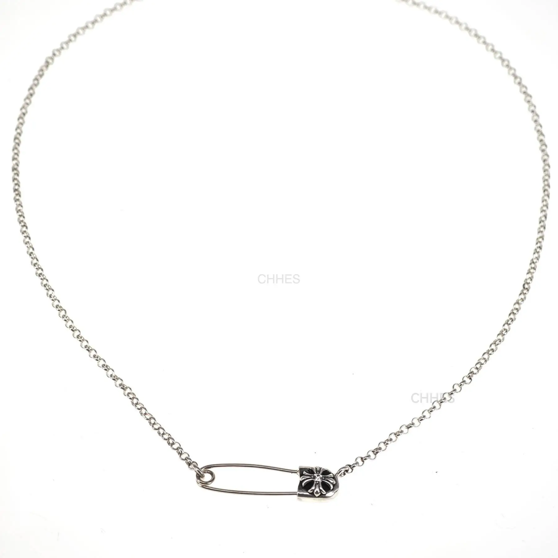 Chrome hearts 克罗心 别针锁骨ROLL钻石项链