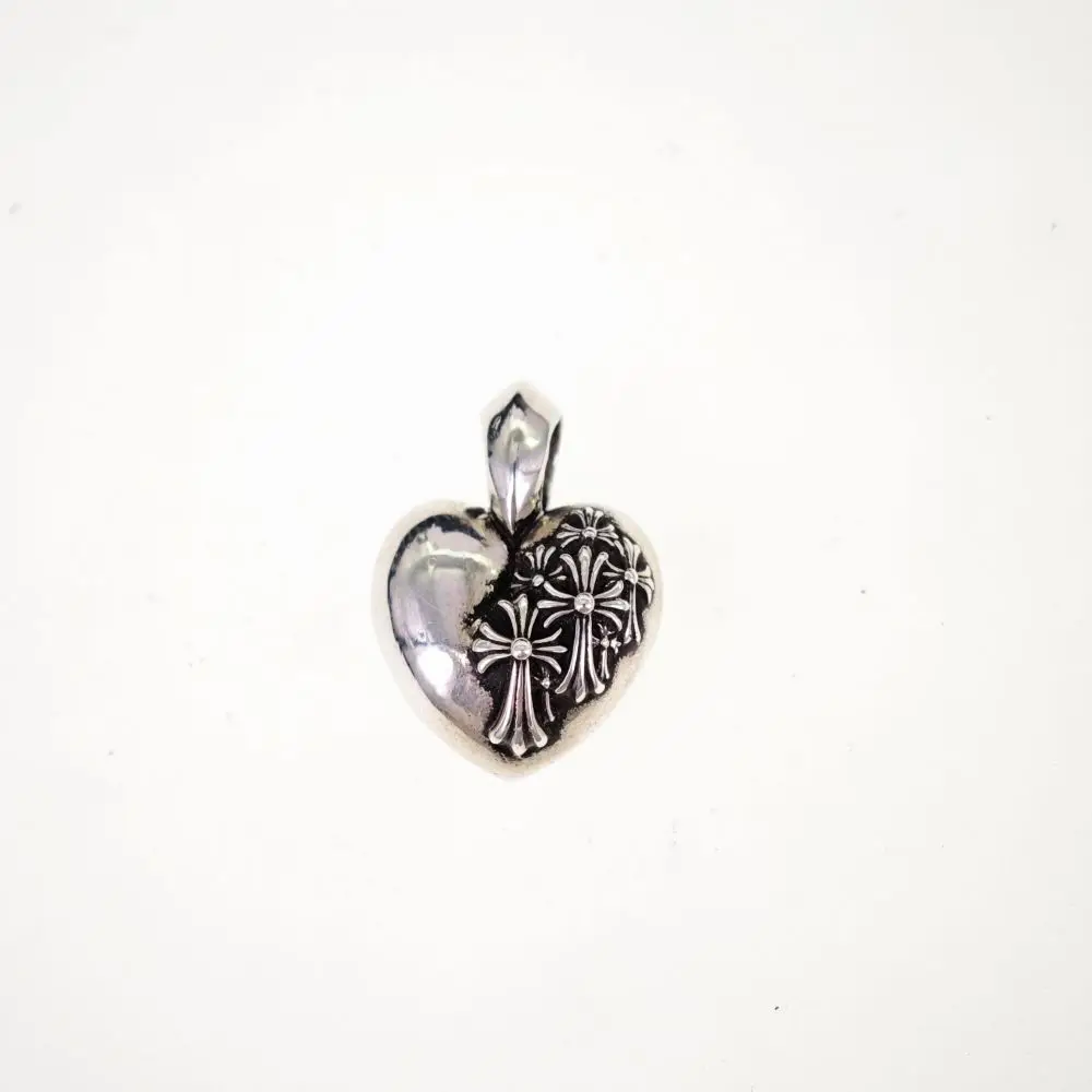 Chromehearts 克罗心 爱心墓葬吊坠